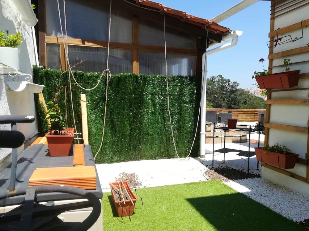 House with 2 Bedrooms in Vila Nova de Gaia, with Wonderful City View, Furnished Terrace And Wifi - 3 Km From the Beach