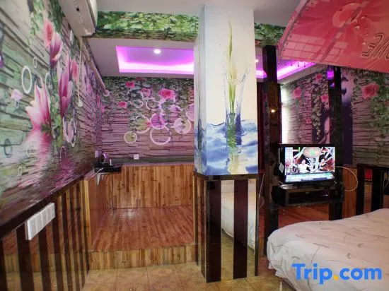 Yuebin Chain Hotel (Shanghai Huating Old Street Branch)