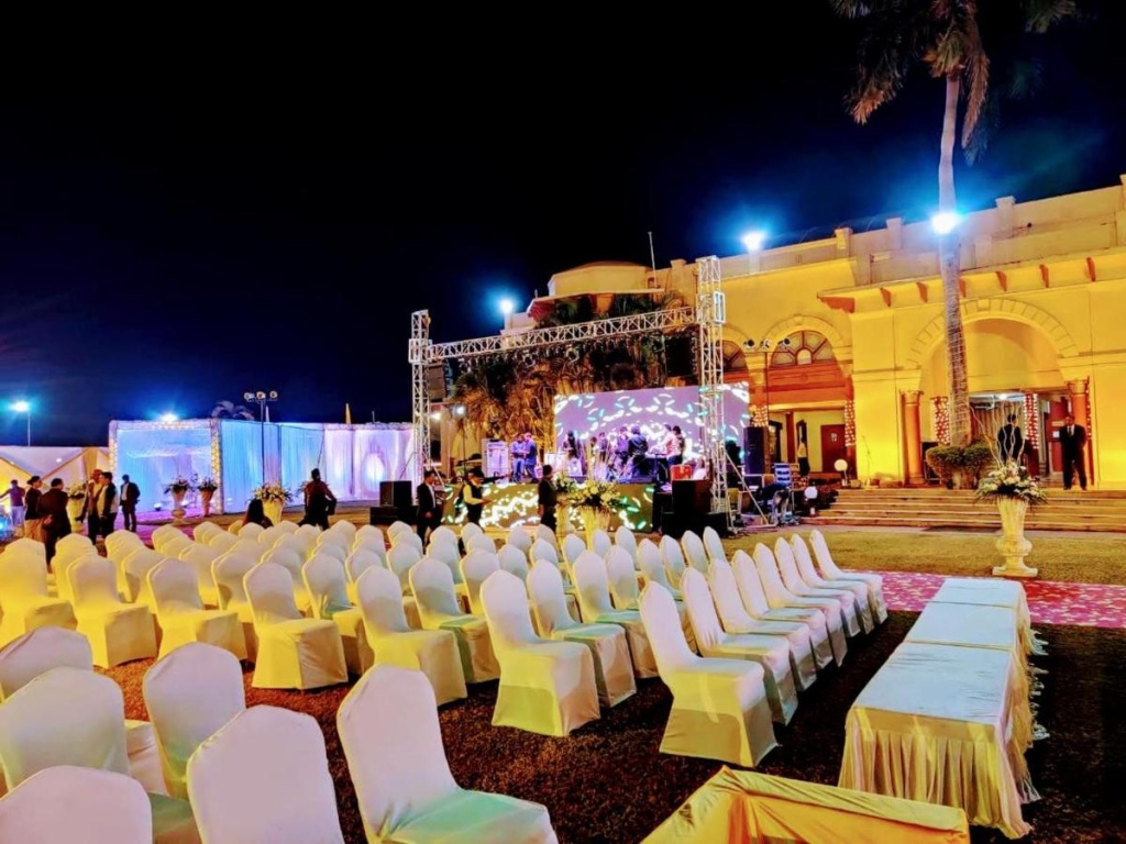 Noor-Us-Sabah Palace