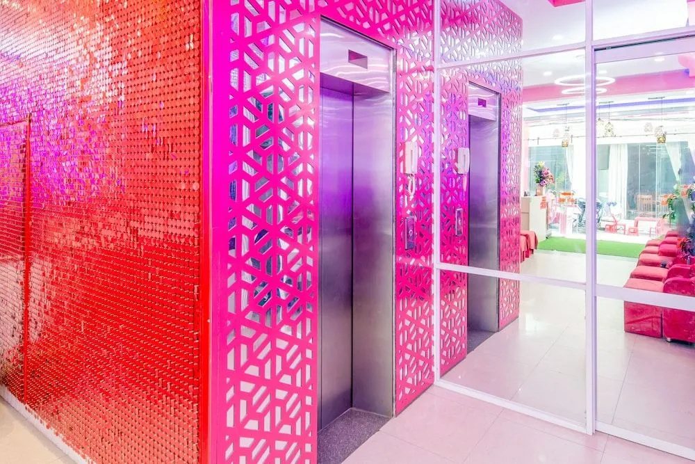 OYO 385 Gia Huy Hotel