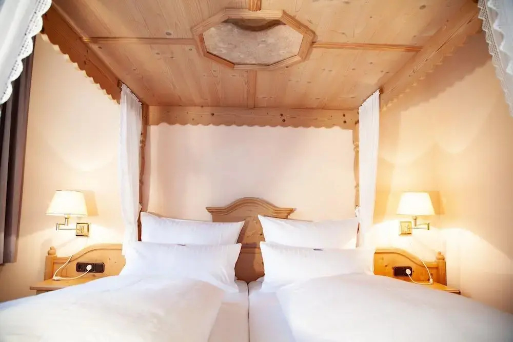 Hotel Lonac