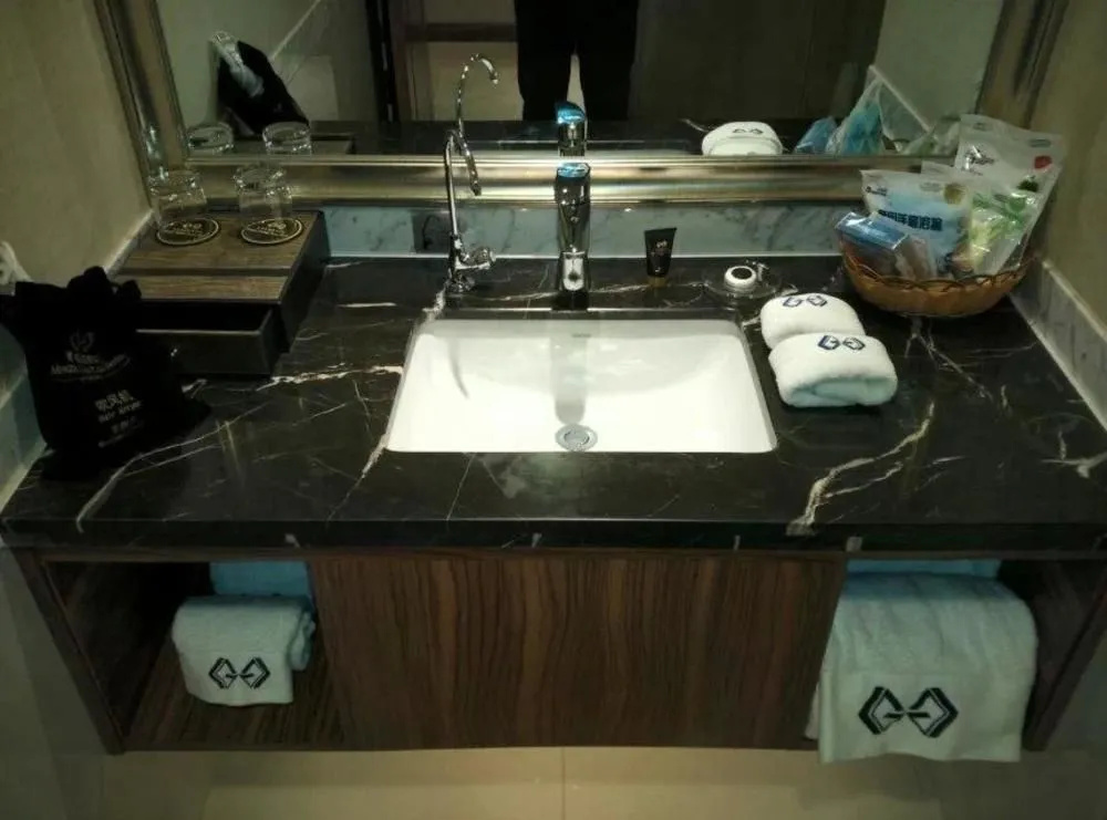 Mingdu Gloria Plaza Hotel Qingdao