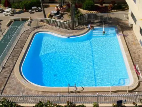 113 Surf Song Resort