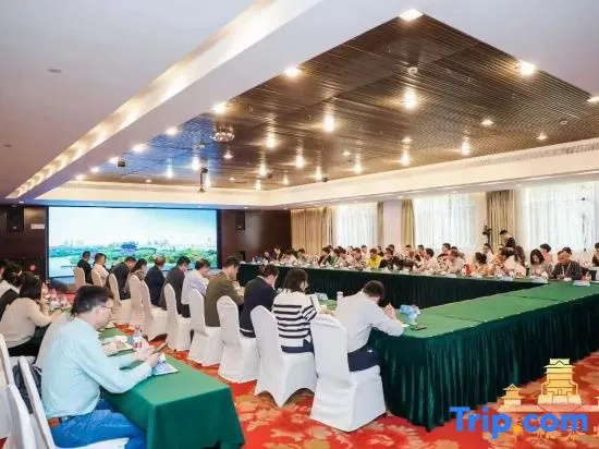 Chunlan Hotel