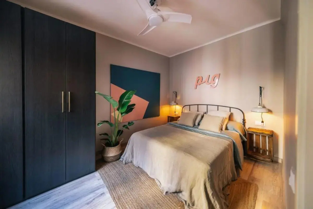 Comfortable 3-bedroom next to Sagrada Familia