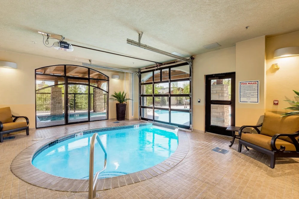 2525 Village Dr Highmark Condo - 3 Br condo by RedAwning