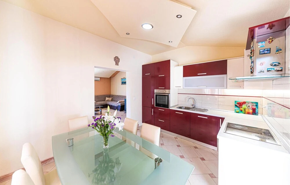 Stunning Apartment in Plano With Outdoor Swimming Pool, Wifi and 2 Bedrooms