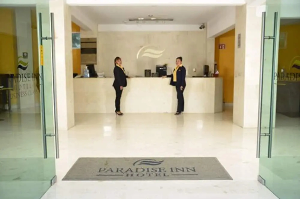 Hotel Paradise Inn