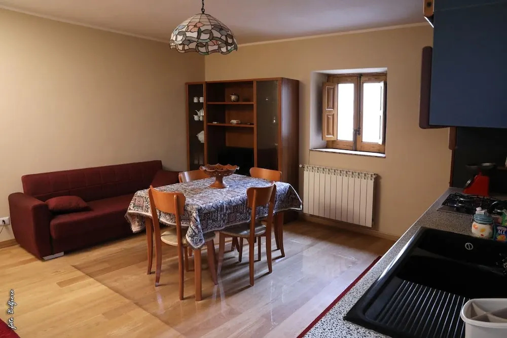 San Nicolò Holiday Home