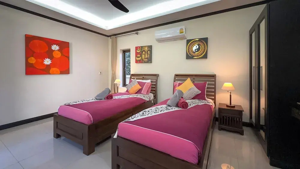 Garden bungalows 4br with private pool