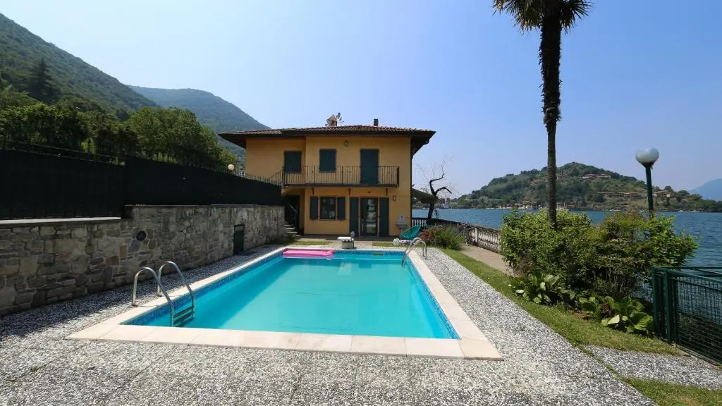 La Casa sul Lago dIseo