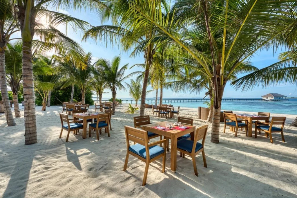 Kuredhivaru Resort and Spa - Maldives