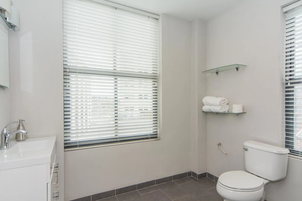 BOS004 2 Bedroom Apartment By Senstay
