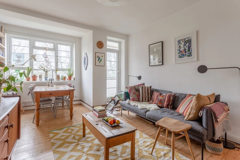 Stylish Arty Apartment in Hackney