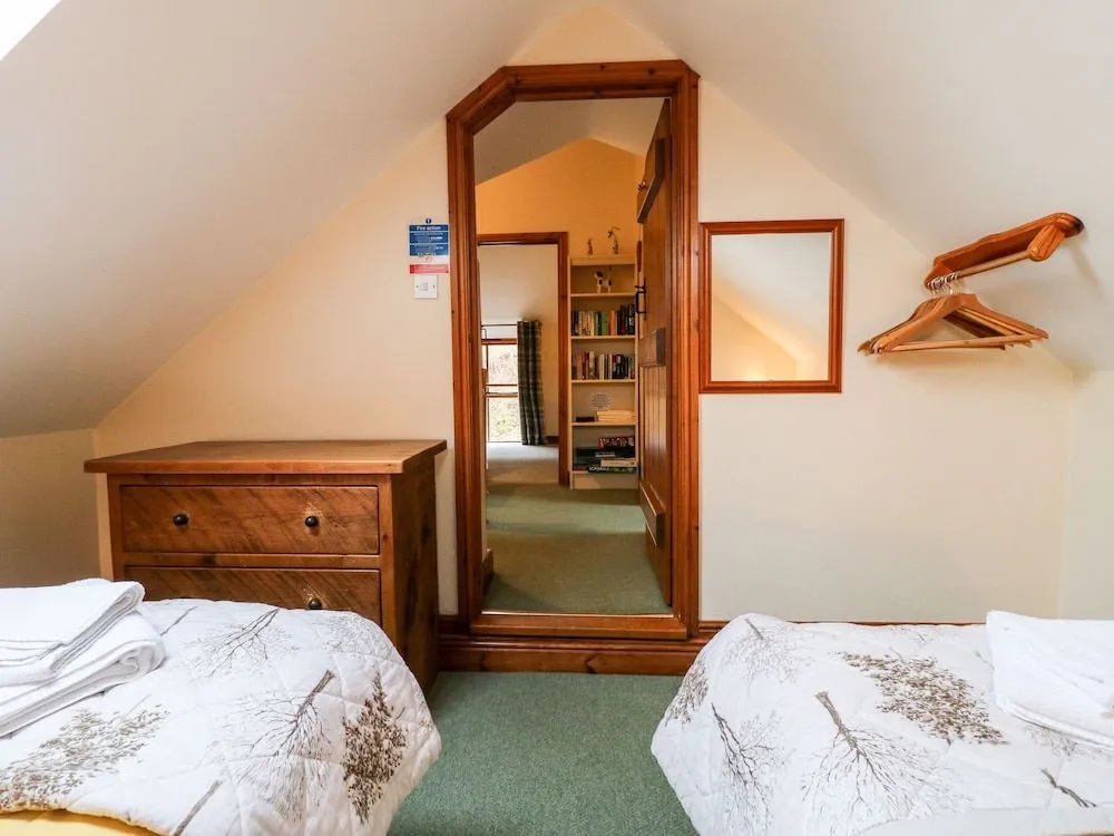 Oak Tree Cottage