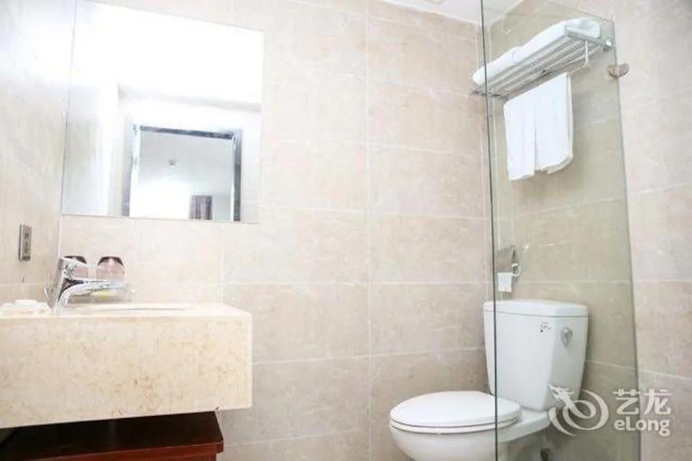 Yihua Hotel