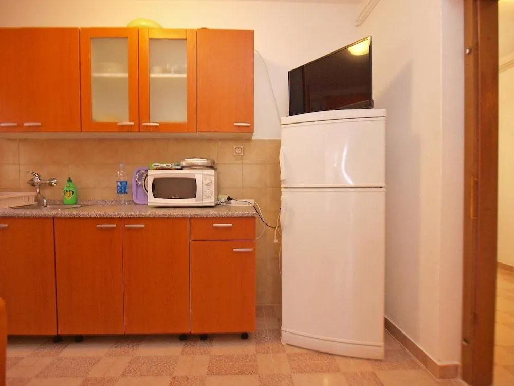 Apartments Zdravko