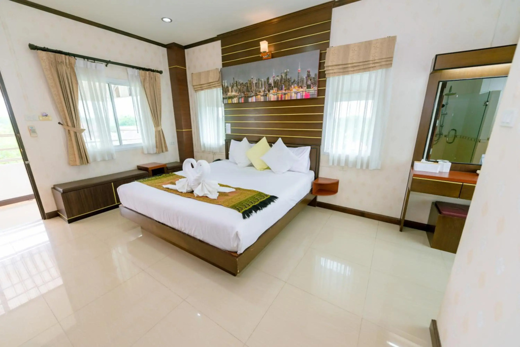 BANDER HOTEL