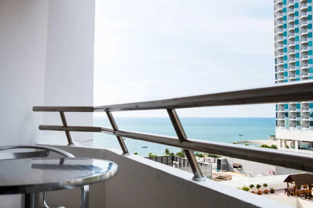 Markland Seaside Pattaya