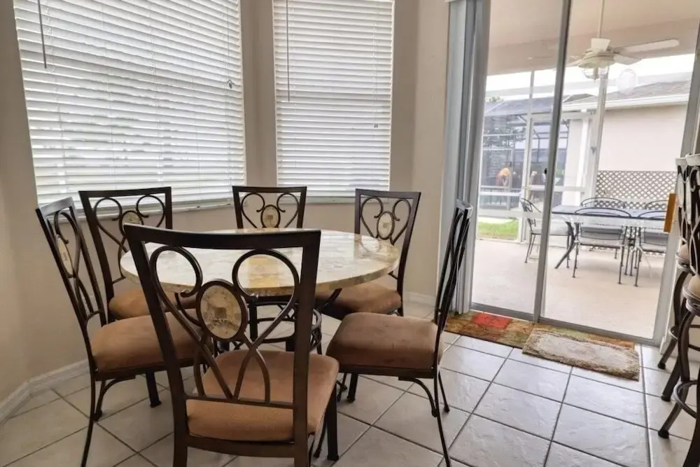 The Hill At Highlands Reserve 5 Bedroom Home by Redawning