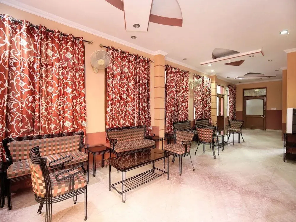 Hotel Ashish