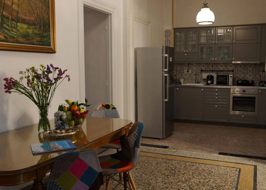 Athens Family Apartments