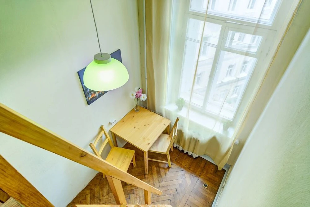 12 Chairs