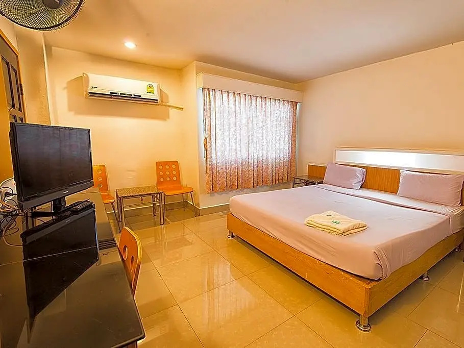 Satit Hotel
