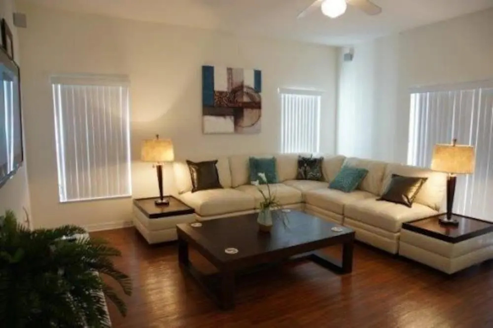 Ta708or 4 Bedroom Home