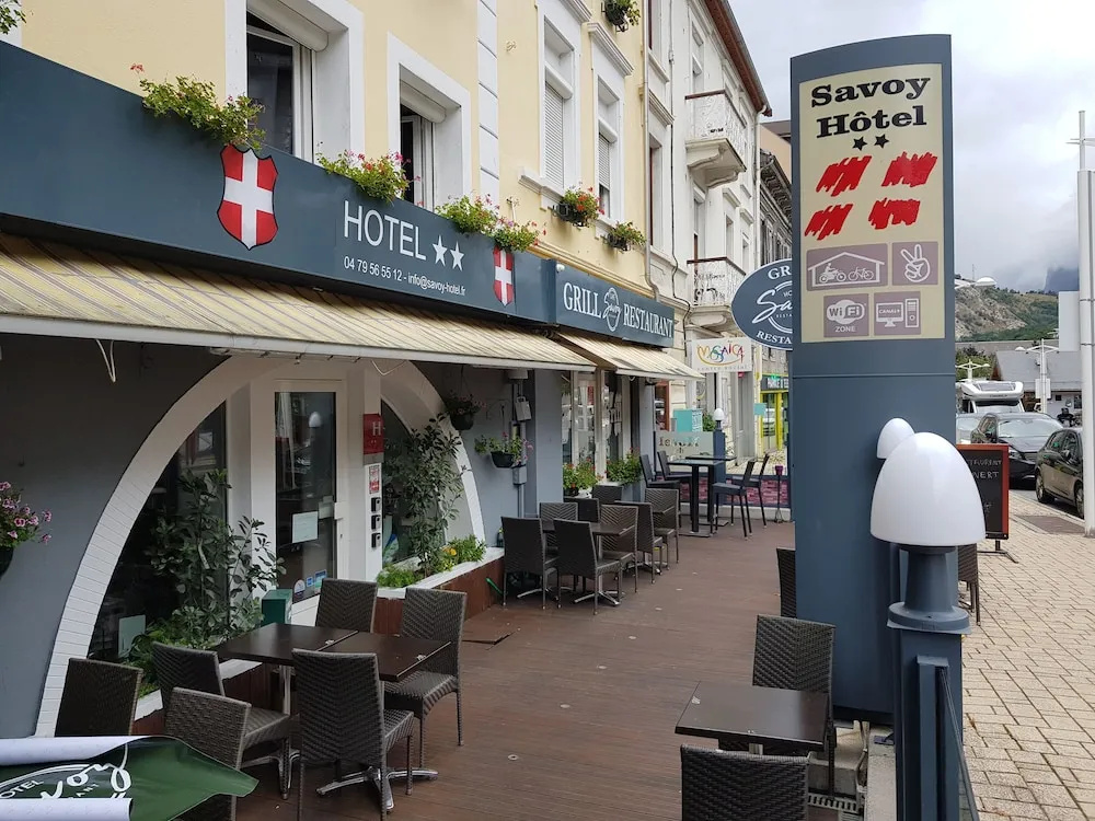 Savoy Hotel & Restaurant