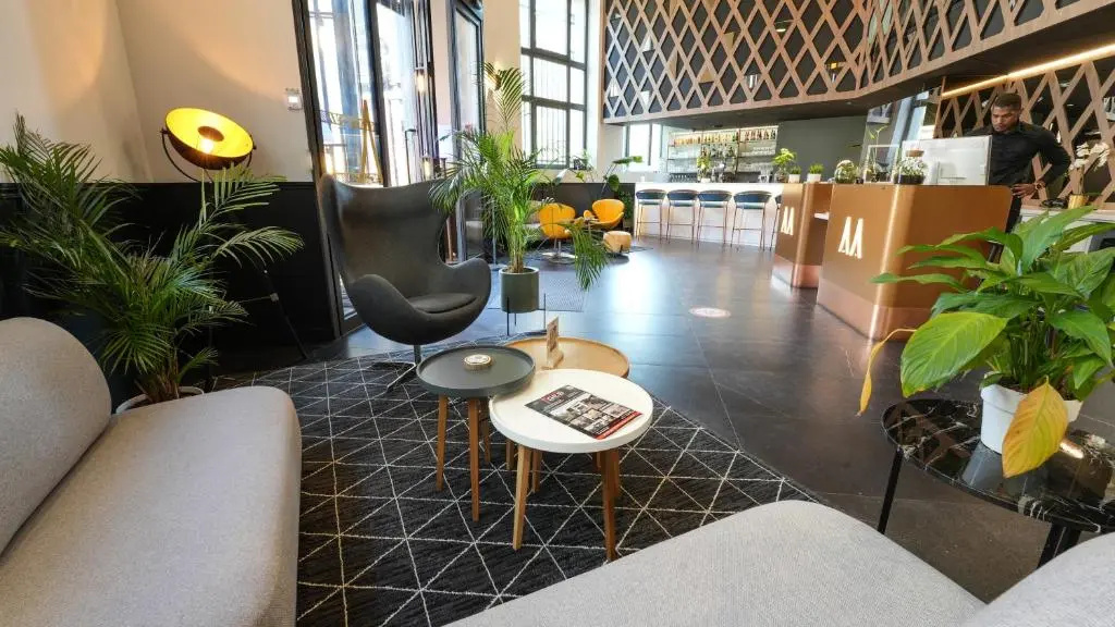Le Magic Hôtel & Spa - Centre Historique - Accès TGV - Parking - Séminaires