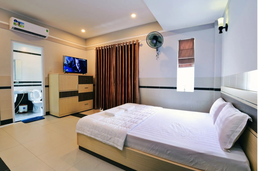 Bin Bin Hotel 5 - Near Lotte Mart D7