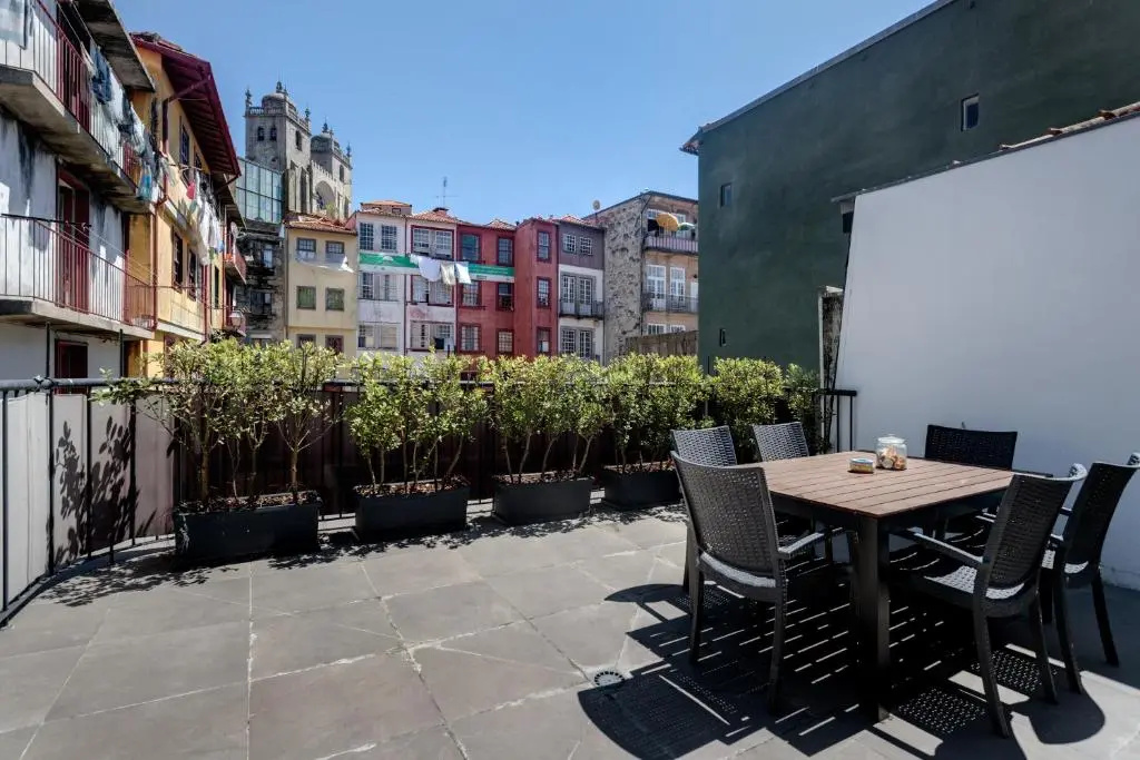 Mouzinho 244 - Porto Houses & Suites