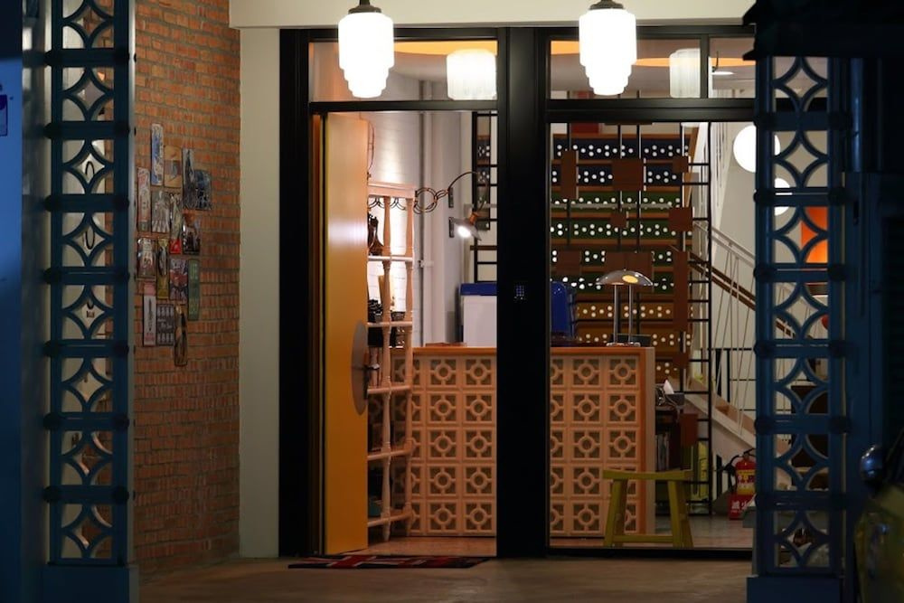 Apartment 321