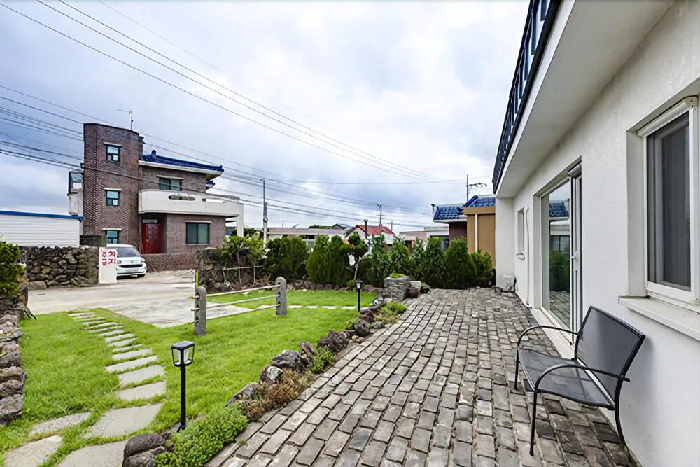 Jeju Chorok Unshared House Pension