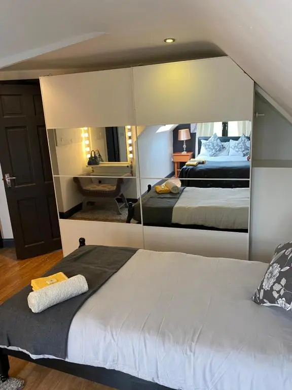 North Lodge self contained guest accommodations
