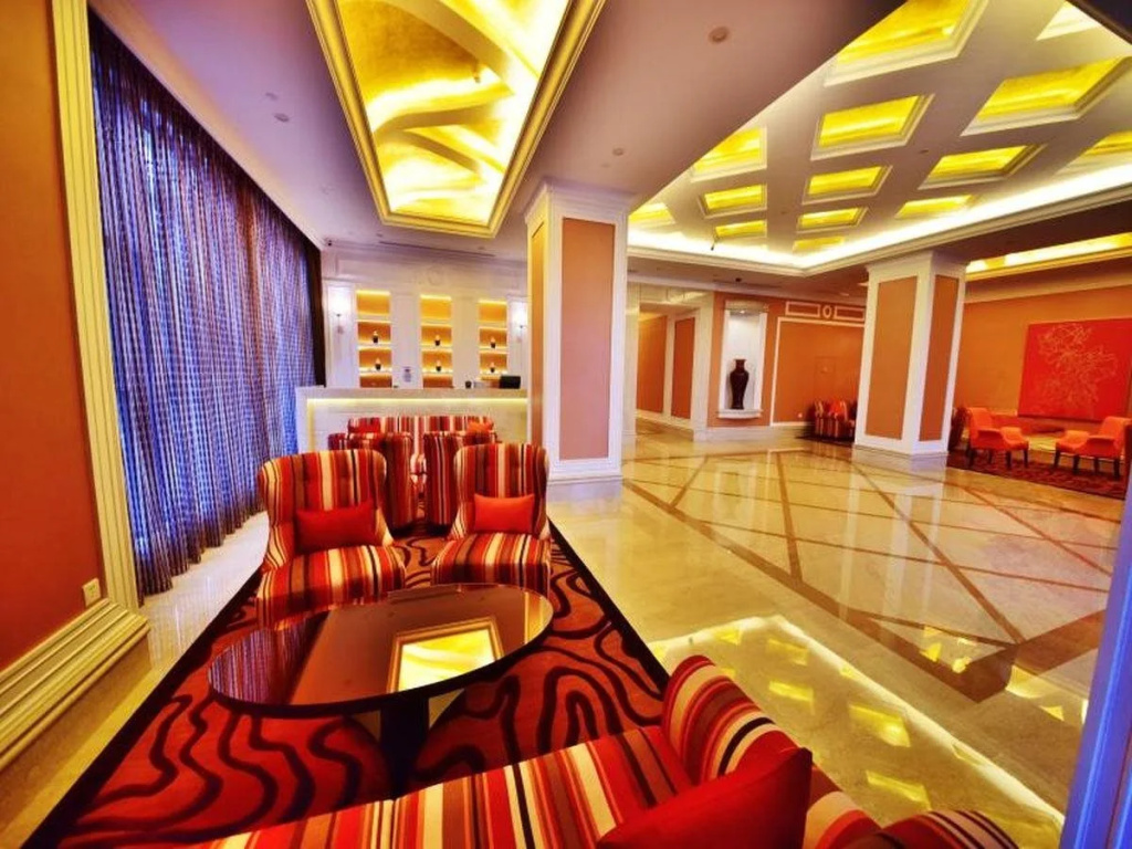 Similan Hotel Zhuhai-Gongbei Port High speed Railway Station