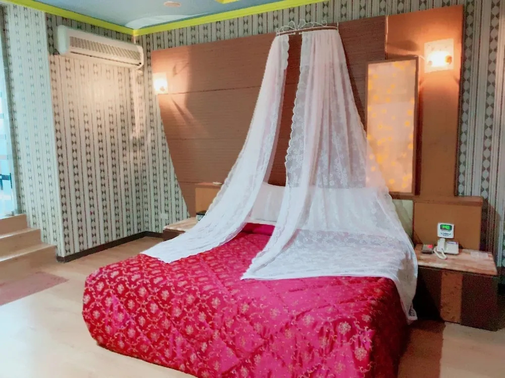 Wen Mei Motel