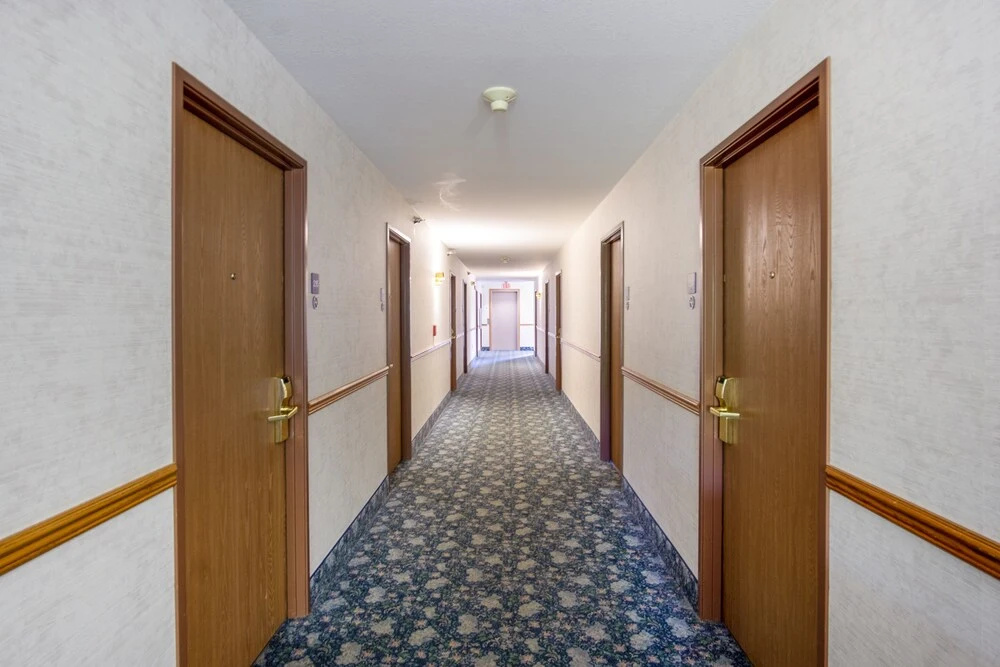 Econo Lodge Inn & Suites Lake Of The Ozarks