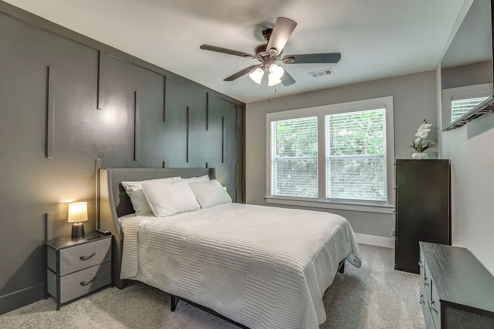 Modern Decatur Gem w/ Deck, 10 Mi to Atlanta