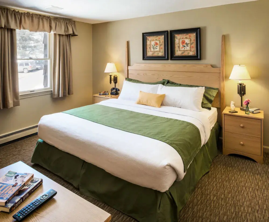 Steele Hill Resorts