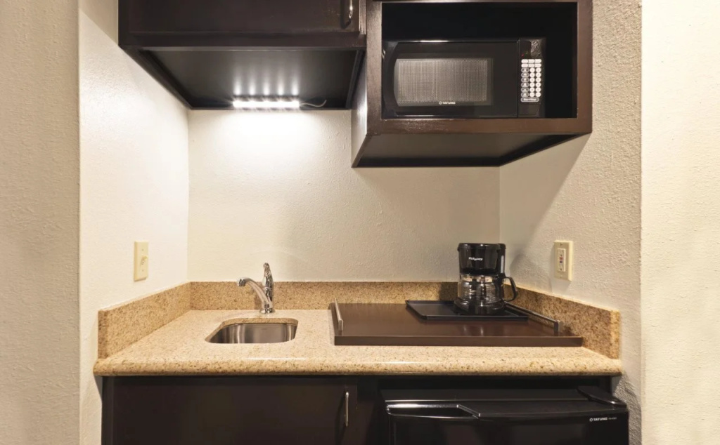 Holiday Inn Express Hotel & Suites Colby by IHG