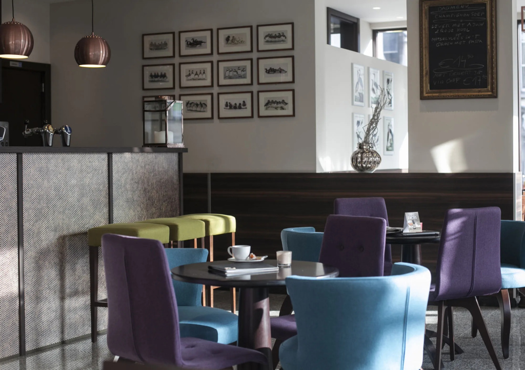 Antwerp Inn