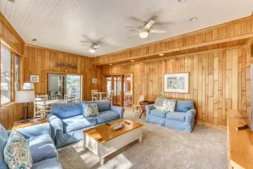 370 Red Bay
