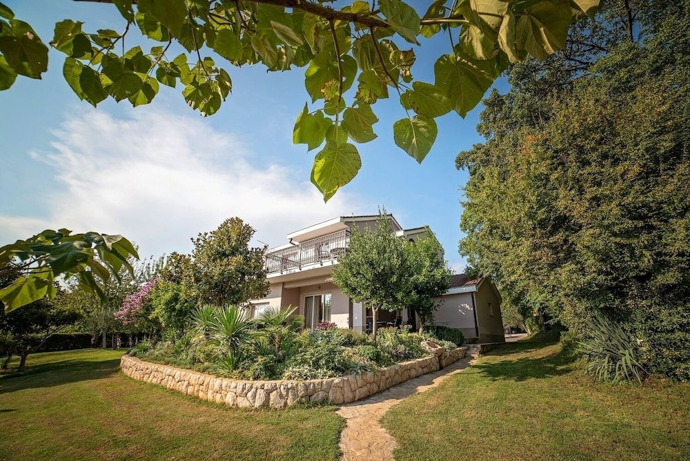 Zen Villa