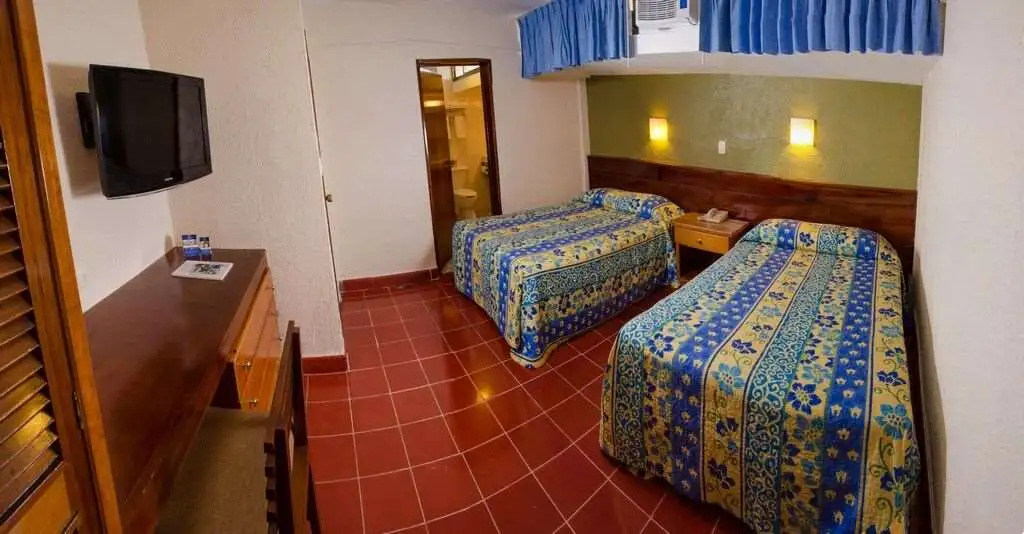 Hotel Casa Colonial Cozumel-Dog Friendly