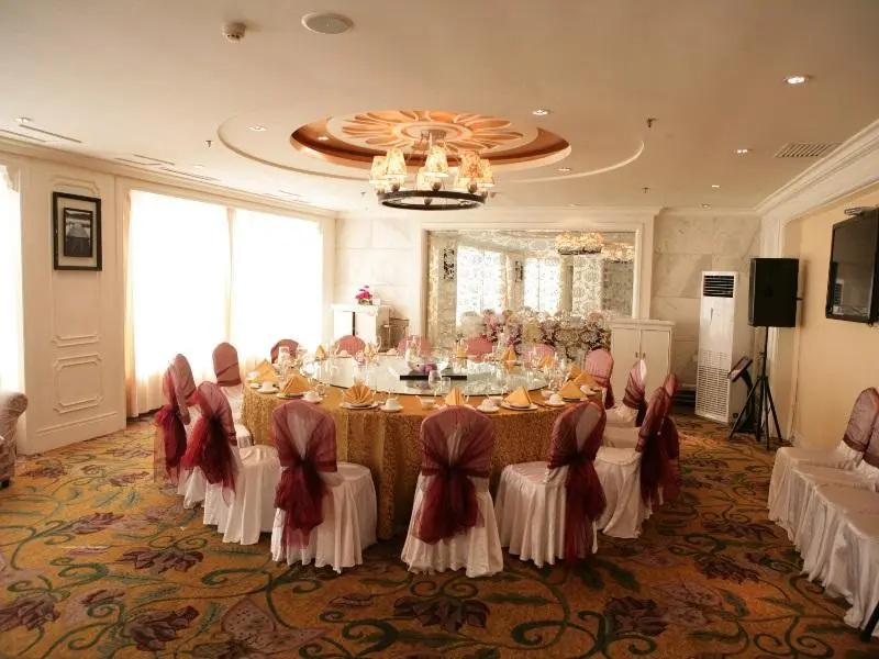 Xinjiang Yili Hotel