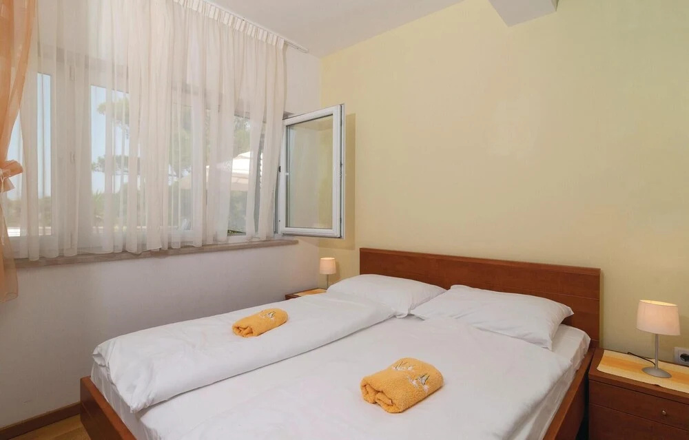 Amazing Home in Postira With 8 Bedrooms, Wifi and Outdoor Swimming Pool