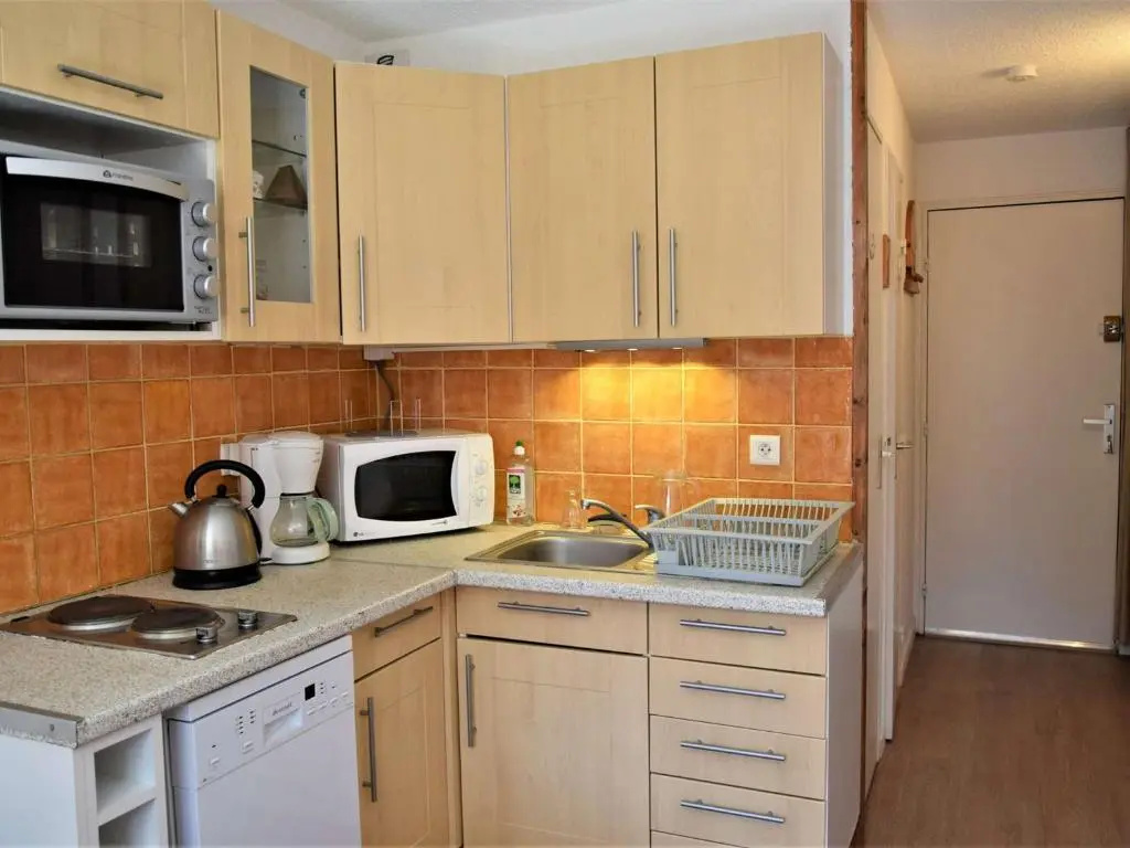 Appartement Risoul, 1 pièce, 4 personnes - FR-1-330-92