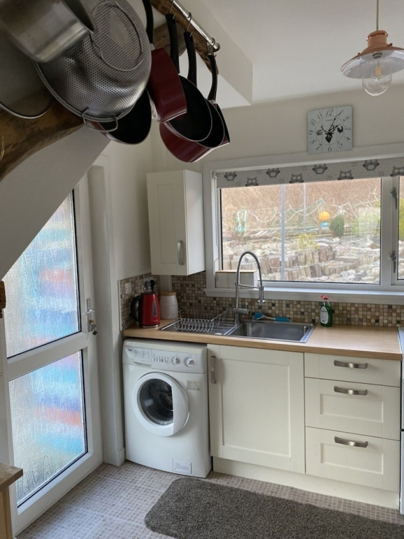 Cosy 2-bed House in Kinlochbervie